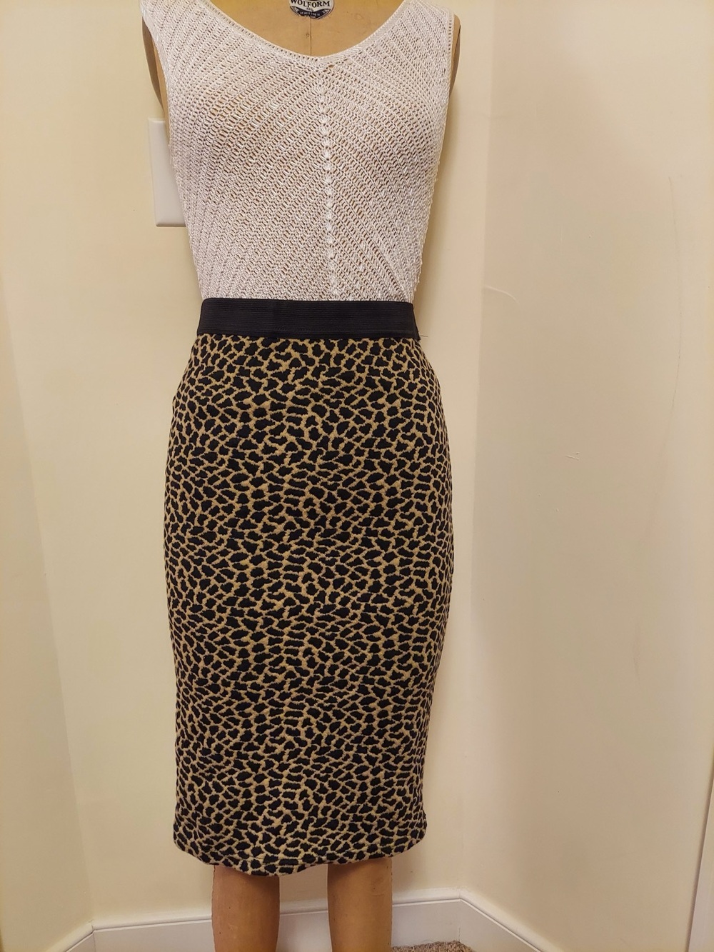 Costa Blanca Leopard Print Pencil Skirt with Black Waistband